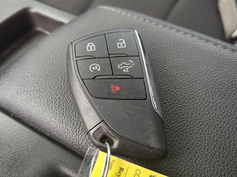 Used 2022 Chevrolet Silverado 1500 Custom RWD image 26