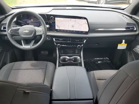 New 2026 Chevrolet Traverse LT w/ Driver Confidence Package image 10