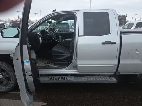 Used 2019 Chevrolet Silverado 1500 LT w/ All Star Edition image 6