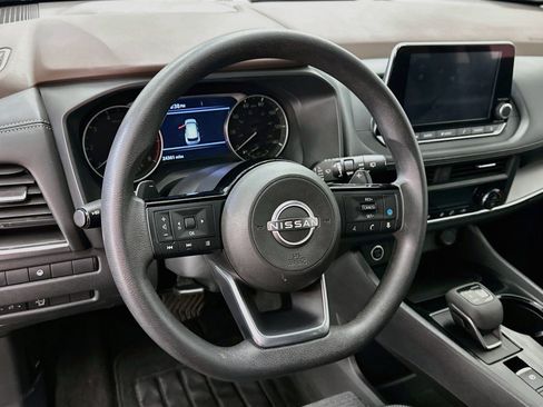 Used 2023 Nissan Rogue SV AWD/4WD image 18