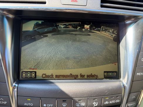 Used 2007 Lexus LS 460 RWD image 22