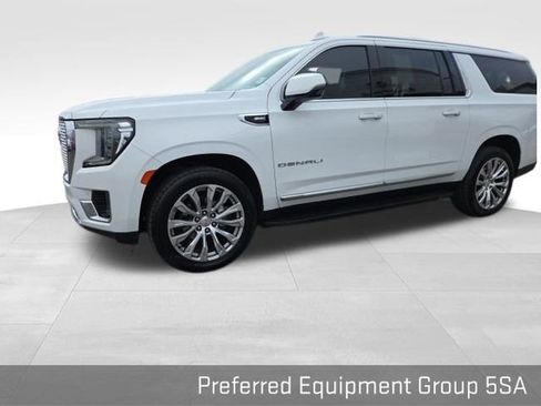 Used 2023 GMC Yukon XL Denali image 15