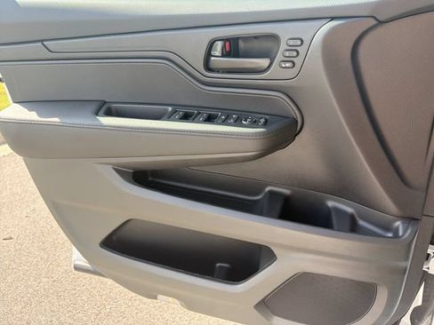 New 2026 Honda Odyssey EX-L image 40