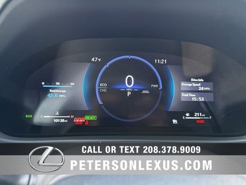 Used 2025 Lexus UX 300h AWD image 27