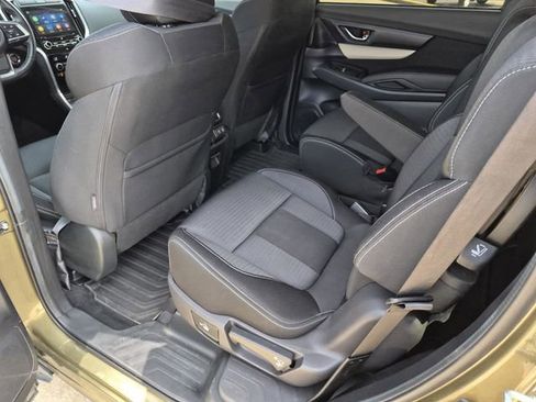 Used 2022 Subaru Ascent Premium w/ Convenience Package image 26