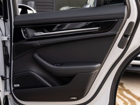 Certified 2026 Porsche Panamera RWD image 40