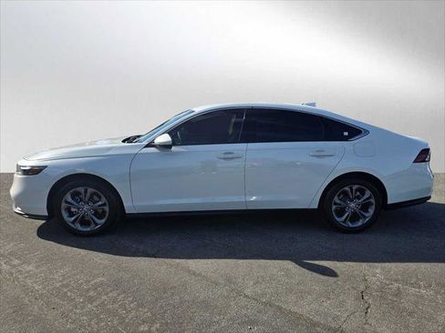 Used 2024 Honda Accord EX image 6