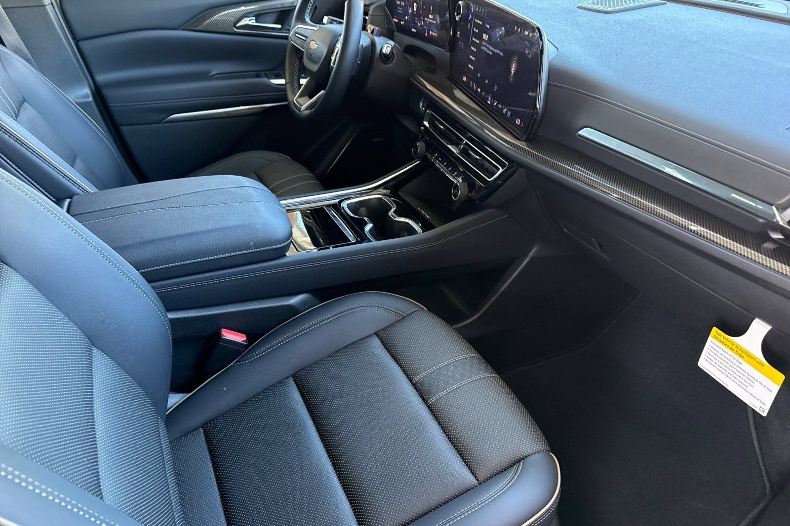 Used 2026 Chevrolet Traverse High Country w/ LPO, Floor Liner Package AWD/4WD image 26