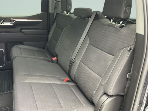 Used 2023 Chevrolet Silverado 1500 LT w/ Z71 Off-Road Package AWD/4WD image 14