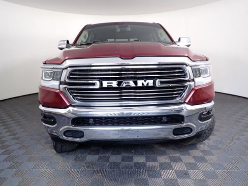 Used 2019 RAM 1500 Laramie AWD/4WD image 9