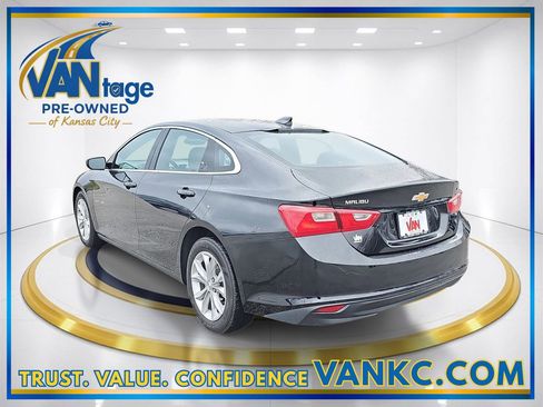 Used 2025 Chevrolet Malibu LT image 9