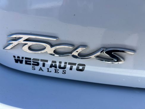 Used 2016 Ford Focus SE FWD image 27