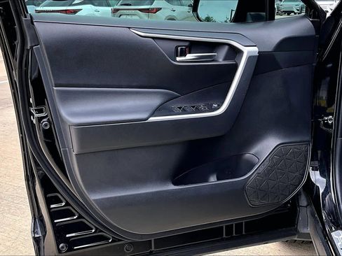 Used 2024 Toyota RAV4 XLE Premium FWD image 22