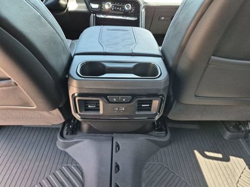 Used 2025 GMC Sierra 2500 AT4X w/ AT4X AEV Edition AWD/4WD image 35