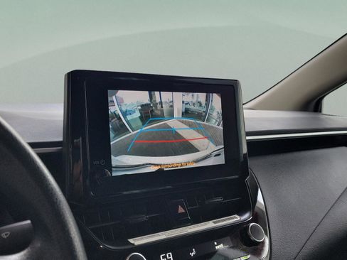 Used 2024 Toyota Corolla LE image 11