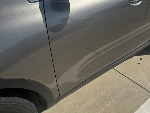 Used 2019 Kia Sorento L FWD image 5