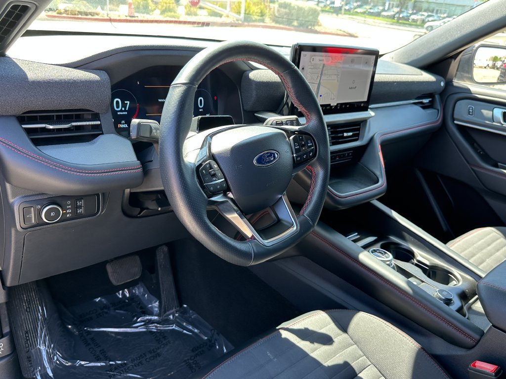 Used 2025 Ford Explorer ST-Line AWD/4WD image 57