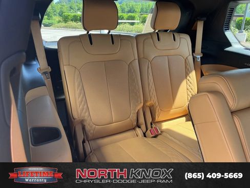 Used 2025 Jeep Grand Cherokee L Summit w/ Advanced Protech Group IV AWD/4WD image 26