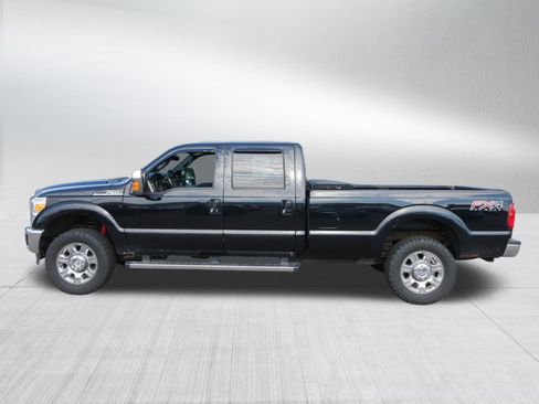 Used 2016 Ford F350 Lariat image 4