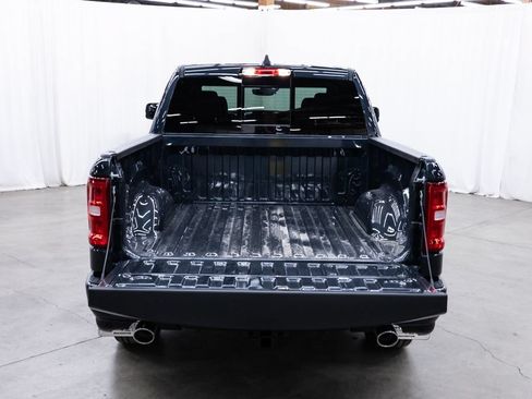 New 2026 RAM 1500 Laramie AWD/4WD image 8