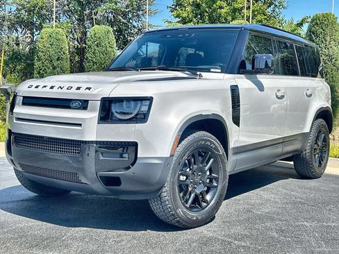 Used 2026 Land Rover Defender 110 S AWD/4WD image 1