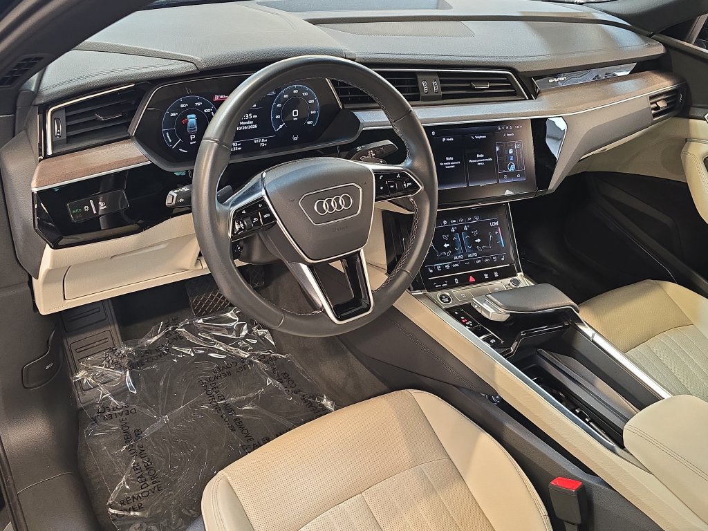 Used 2024 Audi Q8 e-tron Premium Plus w/ Premium Plus Package AWD/4WD image 19