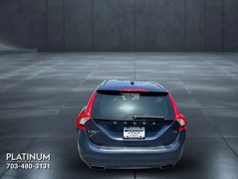 Used 2015 Volvo V60 T5 Premier FWD image 7