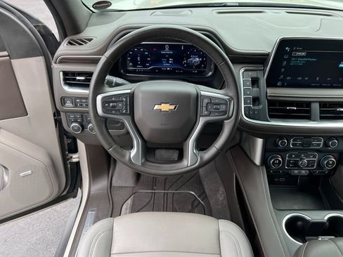 Certified 2024 Chevrolet Tahoe LT w/ Luxury Package AWD/4WD image 15
