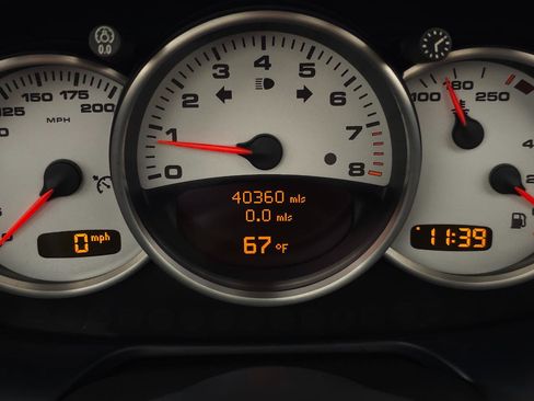 Used 2004 Porsche 911 Cabriolet image 20