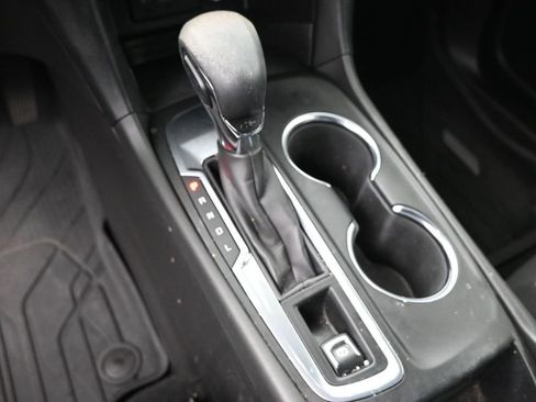 Used 2023 Chevrolet Equinox LS w/ LS Convenience Package image 31