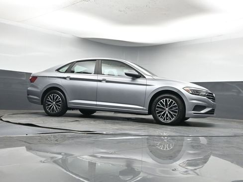 Used 2021 Volkswagen Jetta S image 31