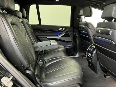 Used 2024 BMW X7 M60i w/ Executive Package image 18