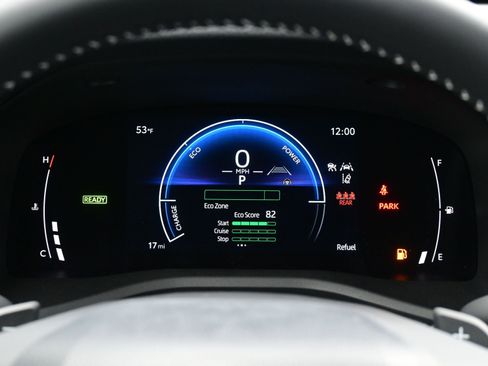 Used 2026 Toyota Camry SE image 24