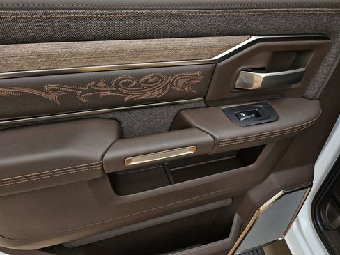 New 2026 RAM 2500 Limited image 14