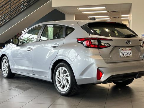 Certified 2025 Subaru Impreza 2.0i AWD/4WD image 3