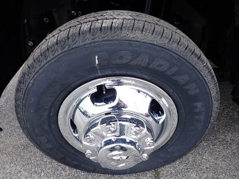 New 2026 RAM 3500 Tradesman image 12