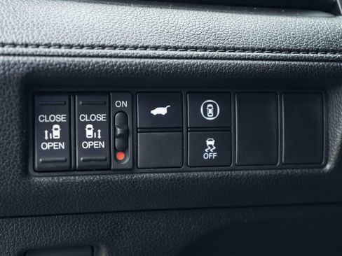 Used 2024 Honda Odyssey EX-L image 39