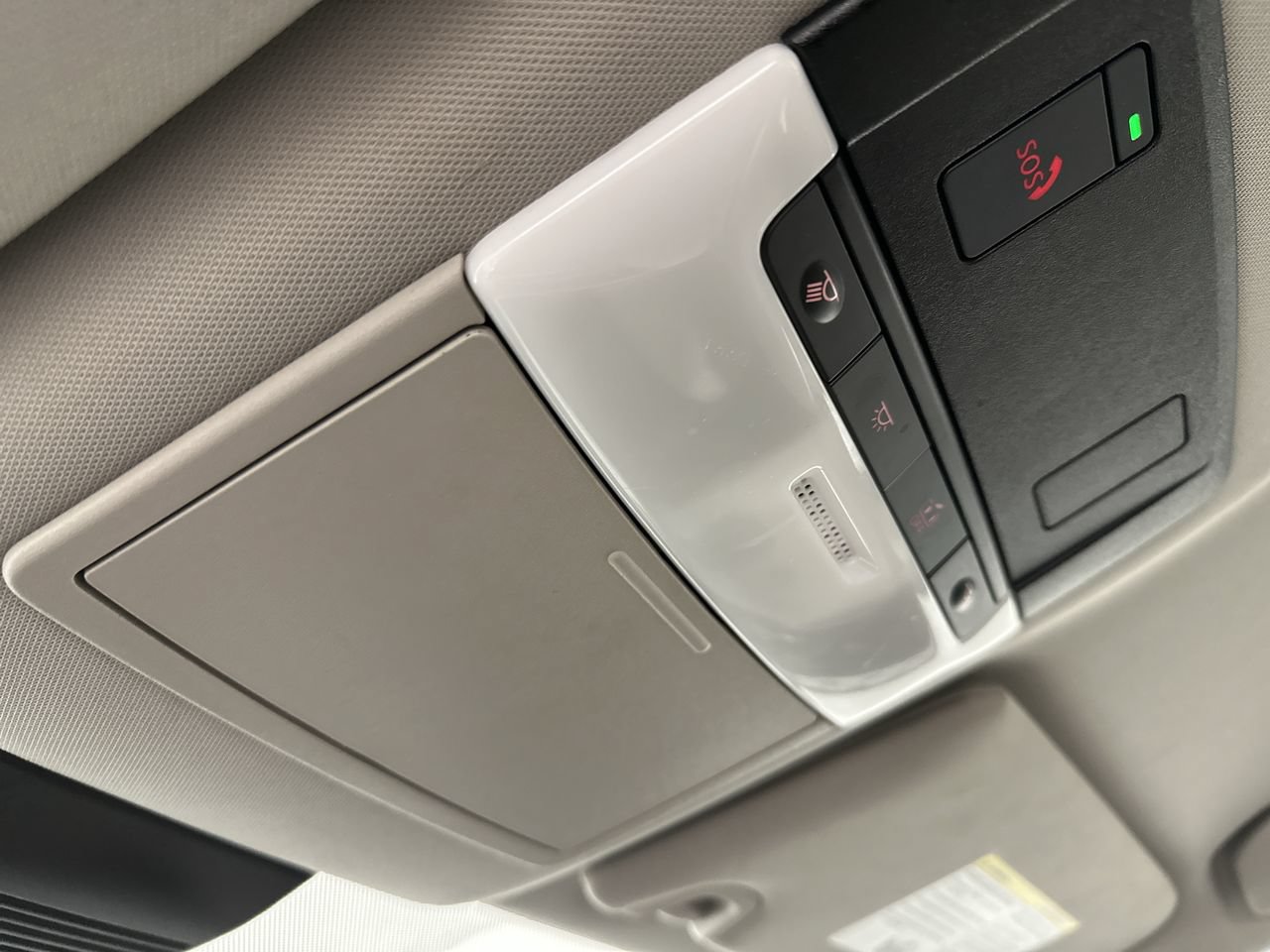 Used 2025 Nissan Altima 2.5 SV FWD image 9