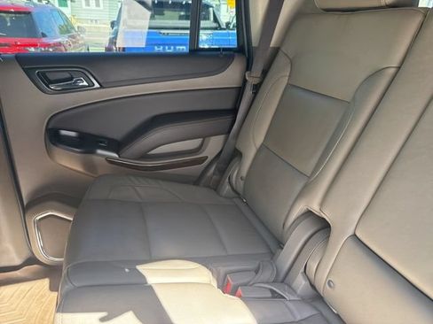 Used 2019 Chevrolet Tahoe LT AWD/4WD image 16