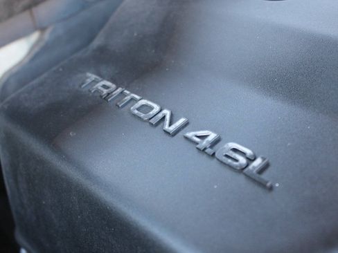 Used 2003 Ford Expedition XLT RWD image 19
