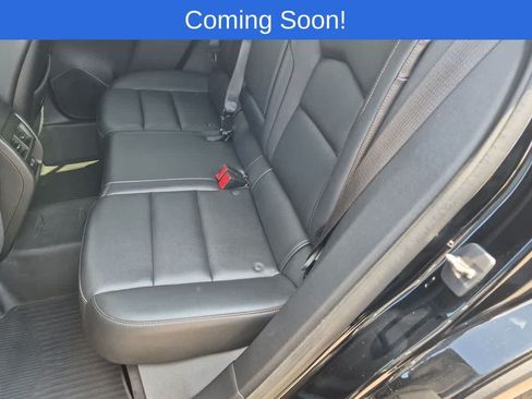 Used 2023 Cadillac XT4 Sport w/ Cold Weather Package AWD/4WD image 20