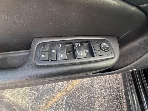 Used 2015 Chrysler 200 S w/ Navigation & Sound Group I image 13