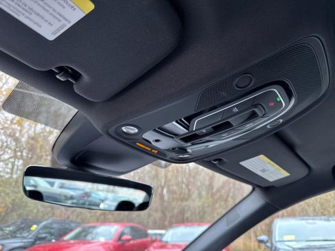 Used 2024 Audi A6 Premium Plus image 30