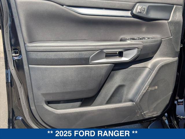 New 2025 Ford Ranger Lariat w/ Chrome Accent Package RWD image 10