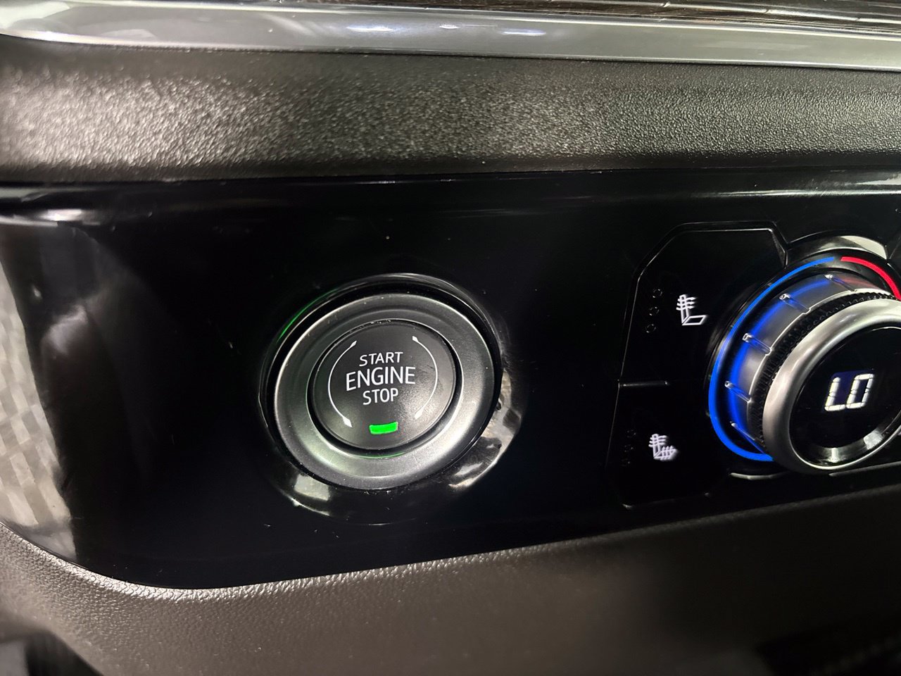 Used 2024 GMC Sierra 1500 Elevation AWD/4WD image 20