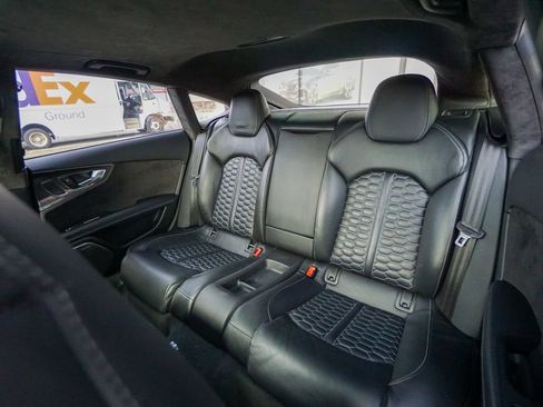Used 2017 Audi RS 7 Prestige w/ Carbon-Optic Package image 31