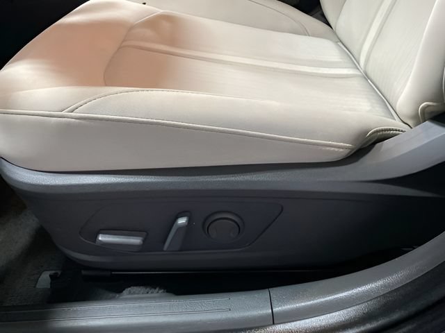 Used 2025 Hyundai Sonata SEL FWD image 10