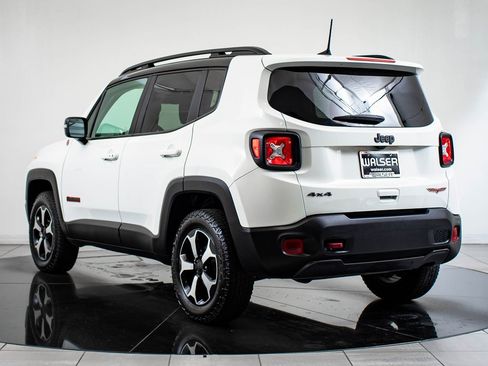 Used 2022 Jeep Renegade Trailhawk image 11