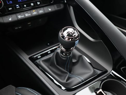 New 2025 Hyundai Elantra N image 17