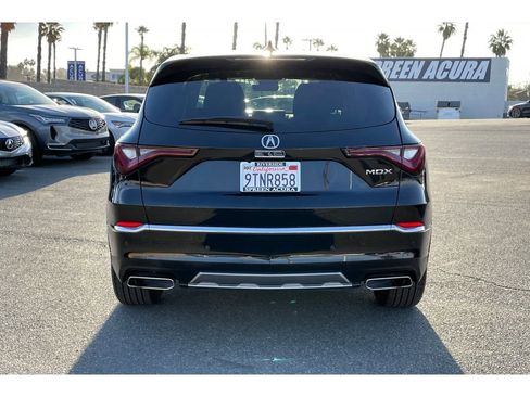 Certified 2025 Acura MDX FWD w/ Technology Package image 4